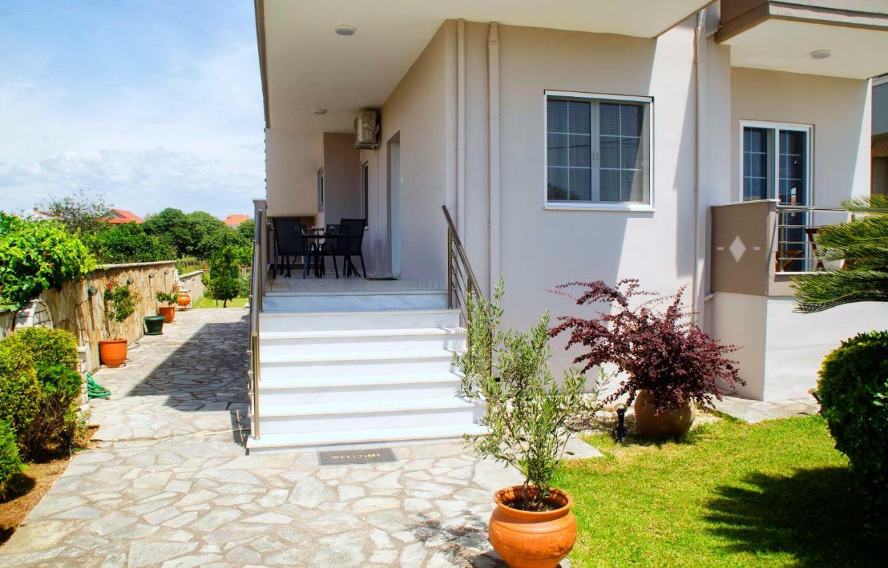 Amalias Place Mýtikas Exterior foto